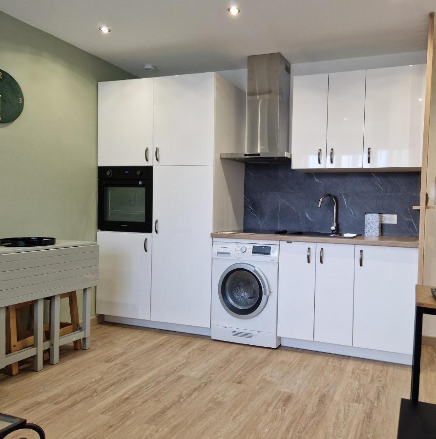 Appartement Ajaccio Climatise 4 Personnes Parking Gratuit Esterno foto